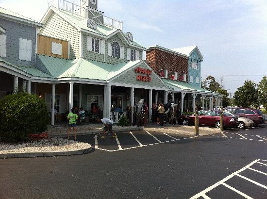 Things To Do Crabby Mike's Seafood Buffet 